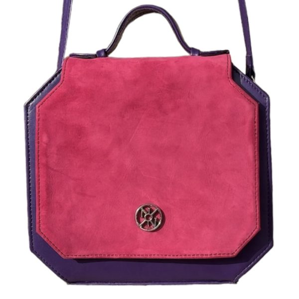 sac en cuir nthe couleur rose et violet